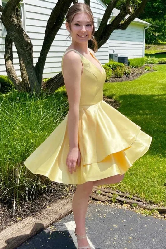 Poolside perfectionA-Line Yellow V-Neck Short Homecoming Dress  gh1363