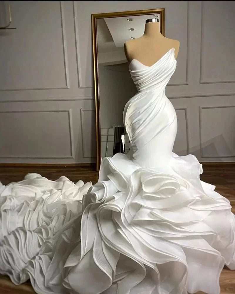 Luxe seductionWedding Dresses Sweetheart Pleat Ruffles Tiered Skirt Organza