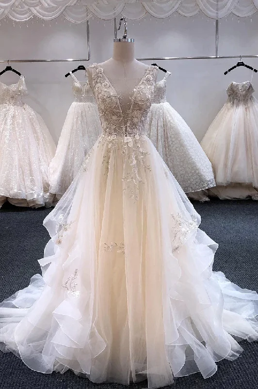 Regal beautyGorgeous Appliques A-line V-neck Wedding Dress Beaded Bridal Gown OKV18